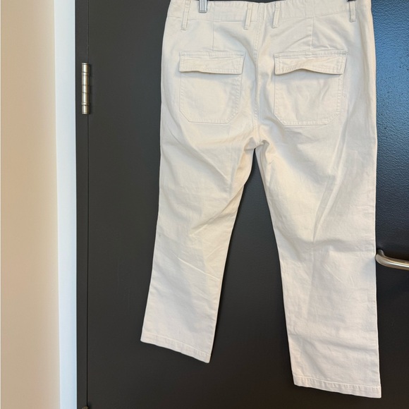 Vince Light Beige Capris with Pockets - Picture 3 of 13